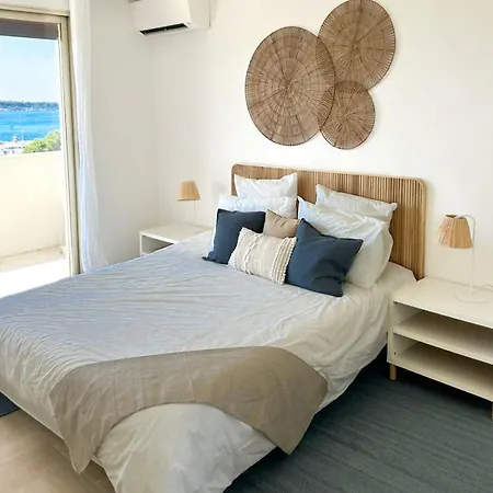 Apartmán Pointe Croisette Spacious 1-bedroom Overlooking Port Moure Rouge Id1209